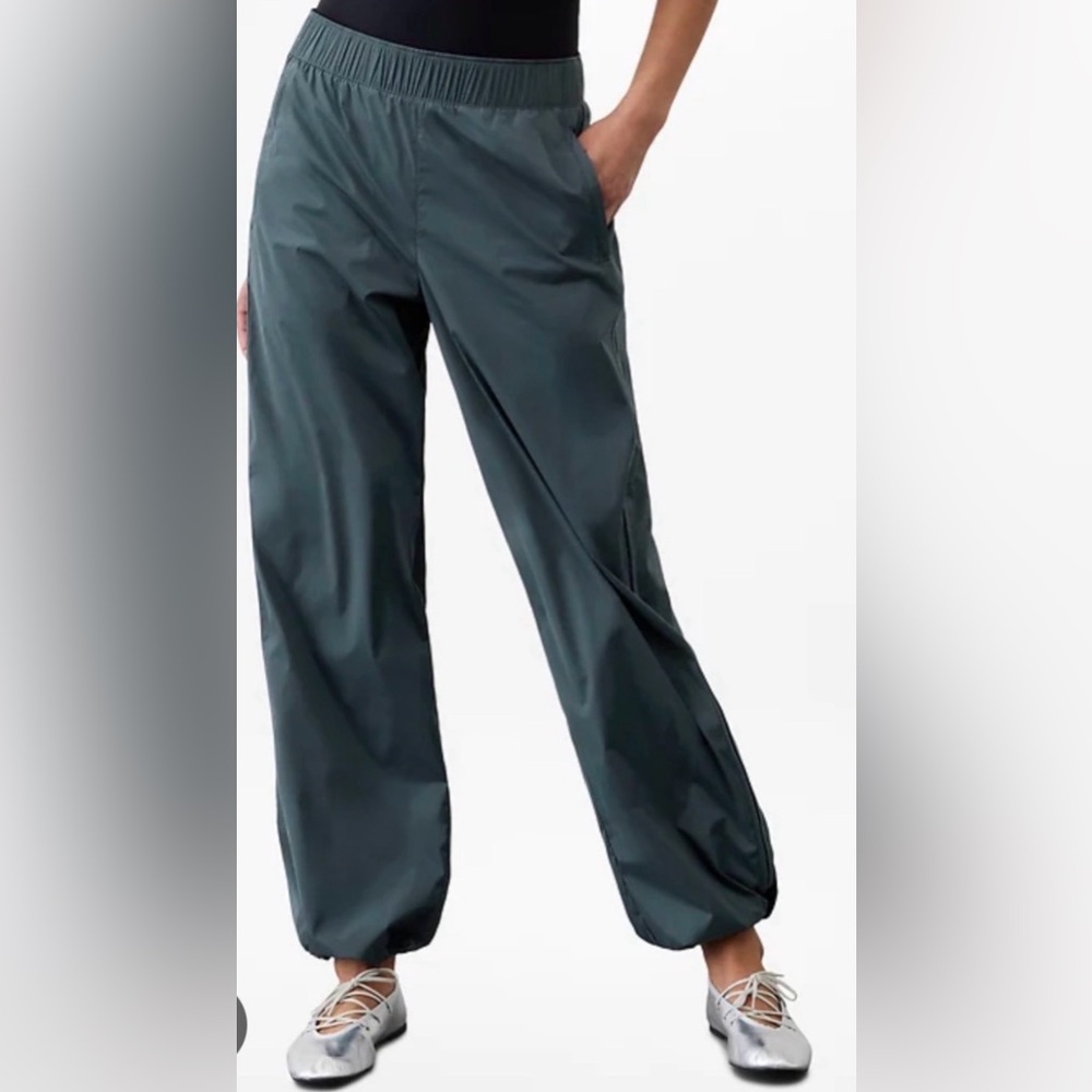 Athleta Turquoise Elastic-Waist Adjustable-Ankle Wind Joggers